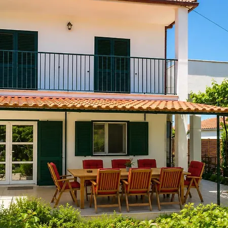 Casa Heidi By Guide Villa Traù